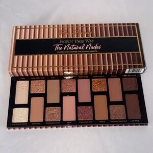 Too Faced Eyeshadow Palette- The Natural Nudes
